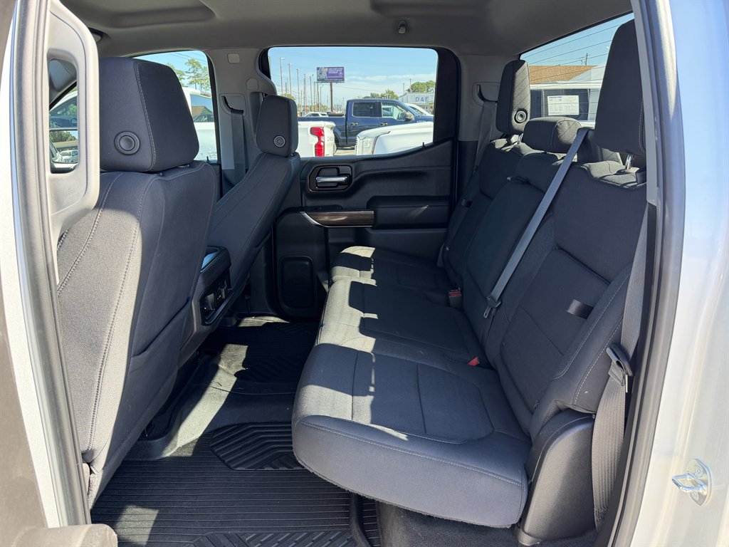 2021 Chevrolet Silverado - $39,995