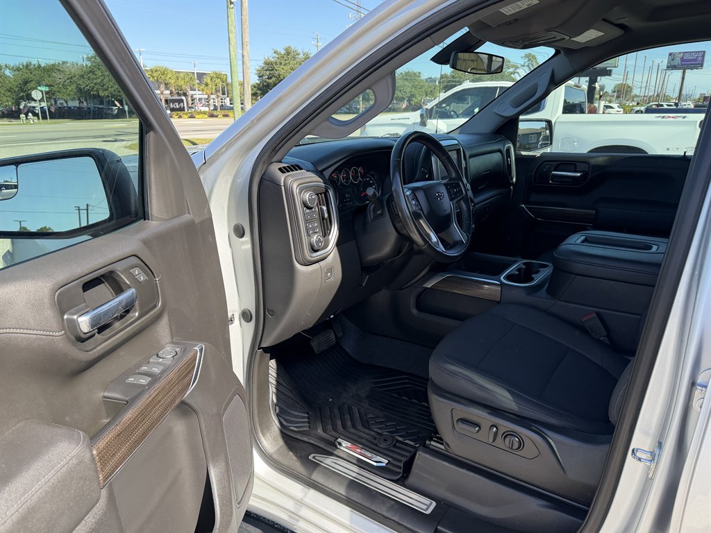 2021 Chevrolet Silverado - $39,995