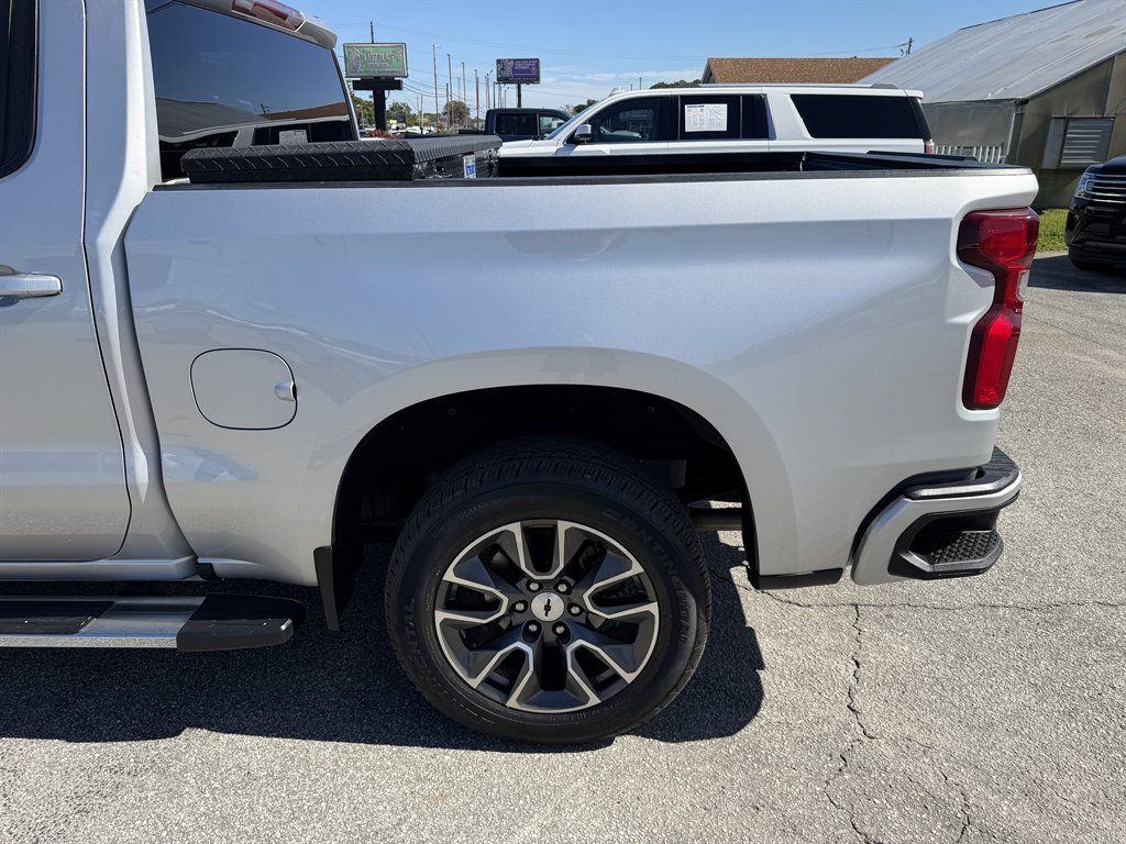 2021 Chevrolet Silverado - $39,995