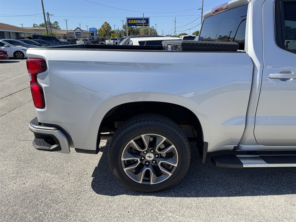 2021 Chevrolet Silverado - $39,995