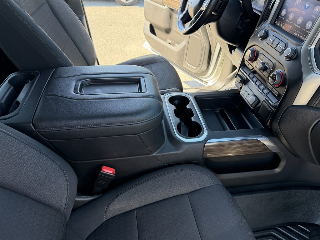 2021 Chevrolet Silverado - $39,995