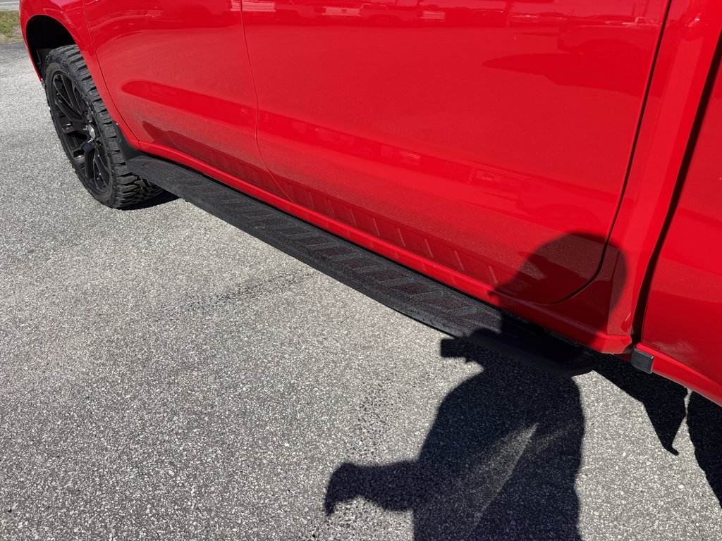 2023 Chevrolet Silverado - $37,995