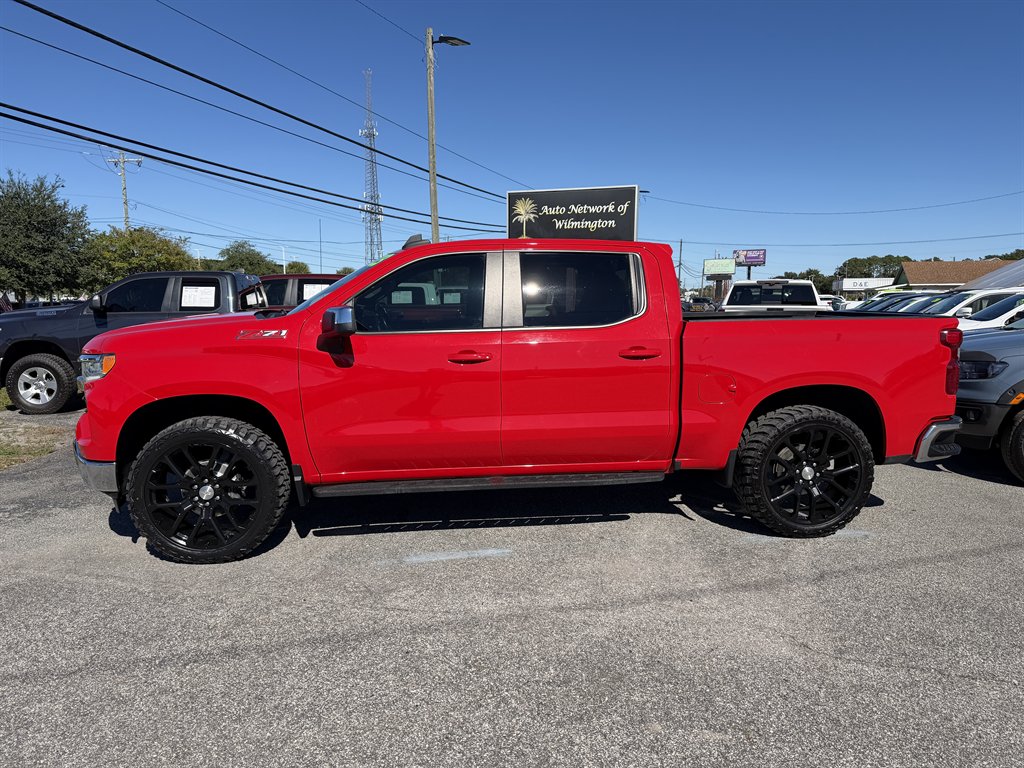 2023 Chevrolet Silverado - $37,995