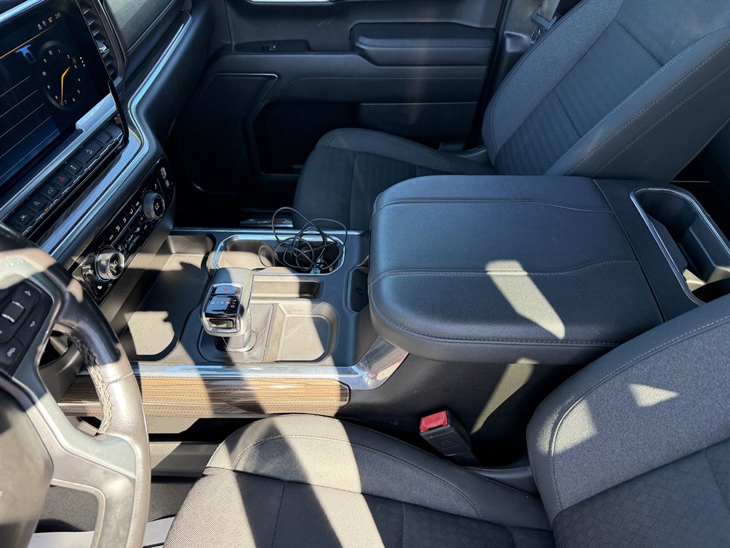 2023 Chevrolet Silverado - $37,995