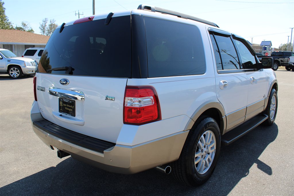 2012 Ford Expedition XLT photo