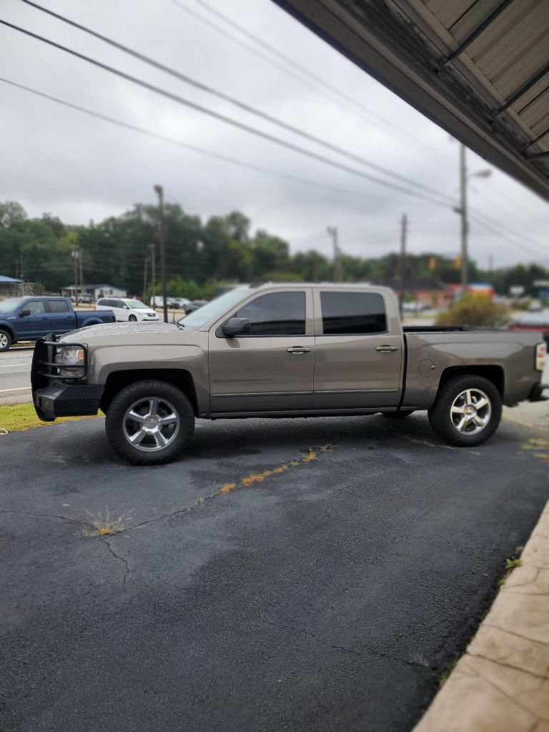2017 Chevrolet Silverado 1500 - $19,500
