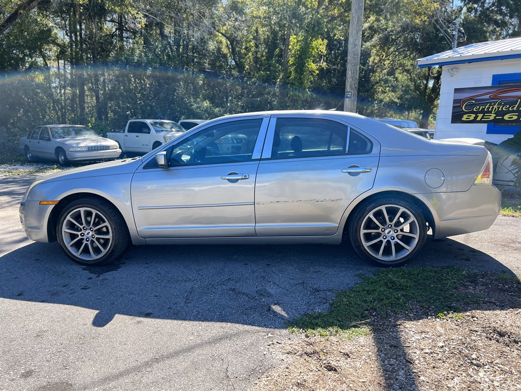 2008 Ford Fusion - $2,950