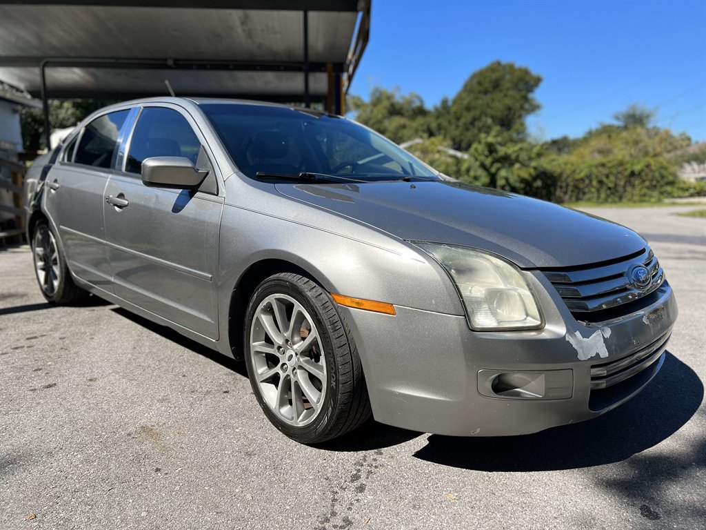 2008 Ford Fusion - $2,950
