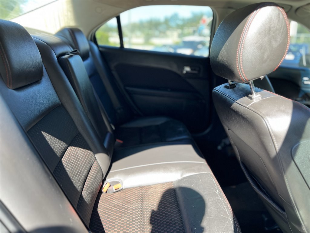 2008 Ford Fusion - $2,950