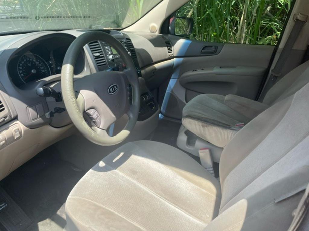 2011 Kia Sedona