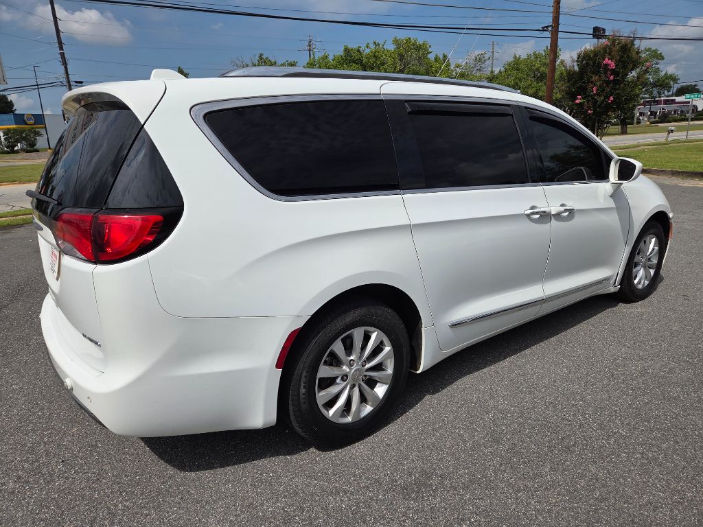 2018 Chrysler Pacifica