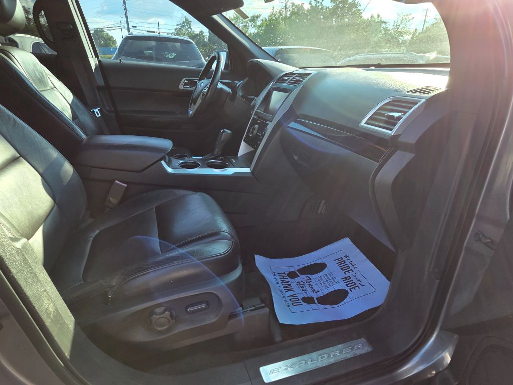 2014 Ford Explorer