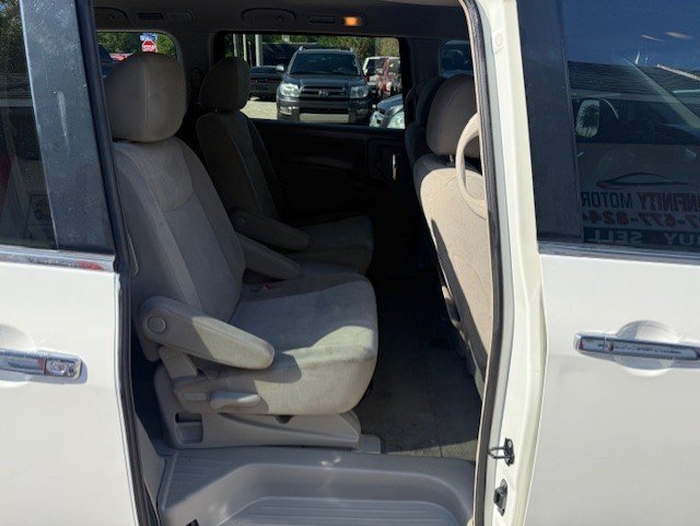 2011 Nissan Quest - $7,888