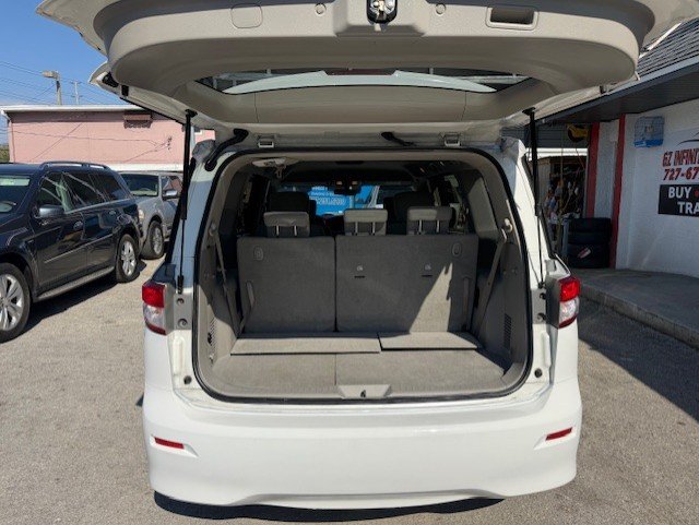 2011 Nissan Quest - $7,888
