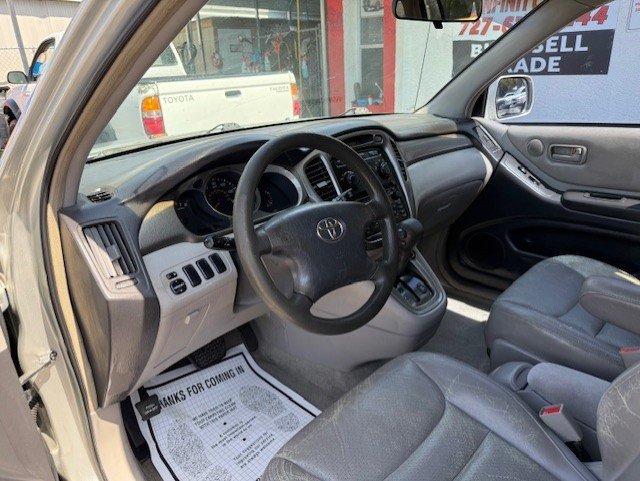 2001 Toyota Highlander - $3,888