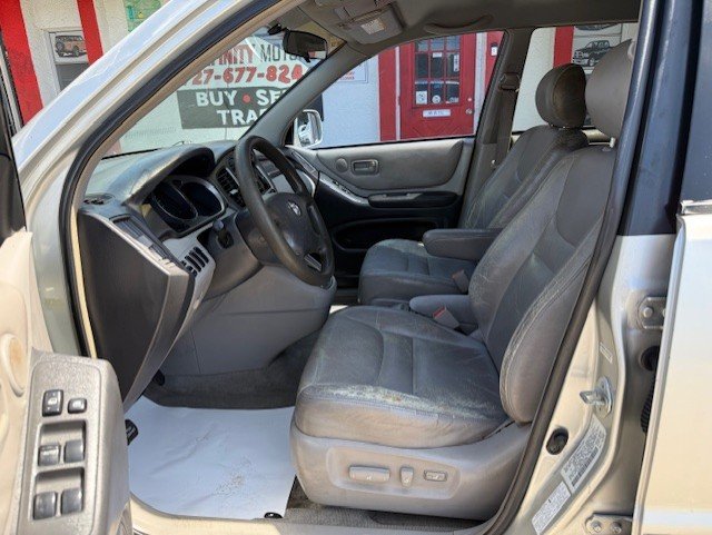 2001 Toyota Highlander - $3,888