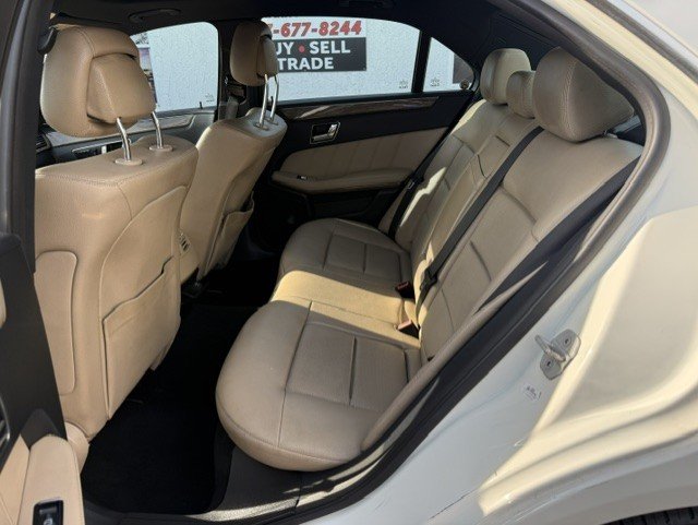 2010 Mercedes-Benz E-Class - $3,888