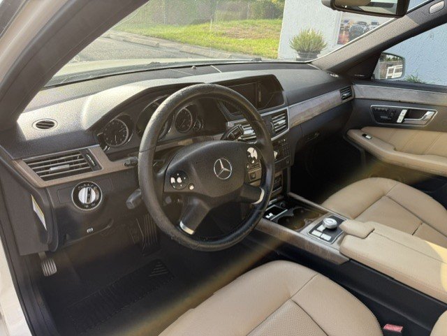 2010 Mercedes-Benz E-Class - $3,888