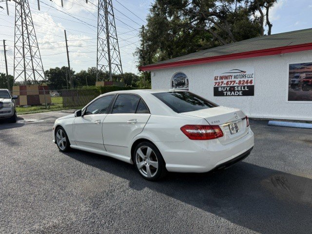 2010 Mercedes-Benz E-Class - $3,888