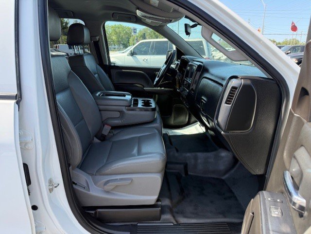2019 Chevrolet Silverado Ld - $14,888