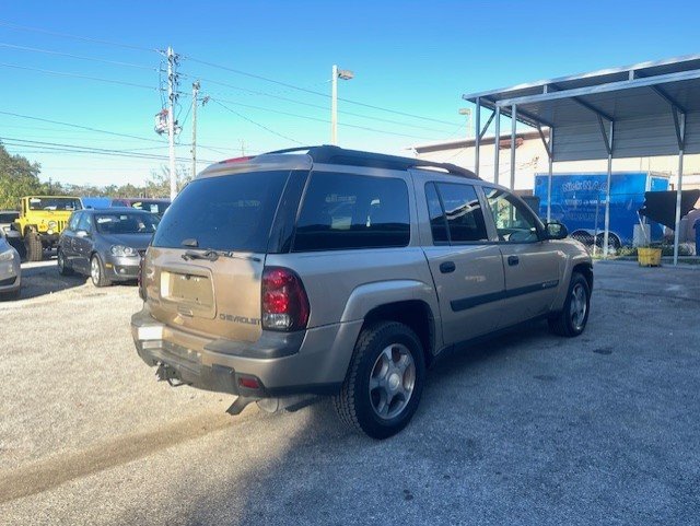 2004 Chevrolet SLX LS photo
