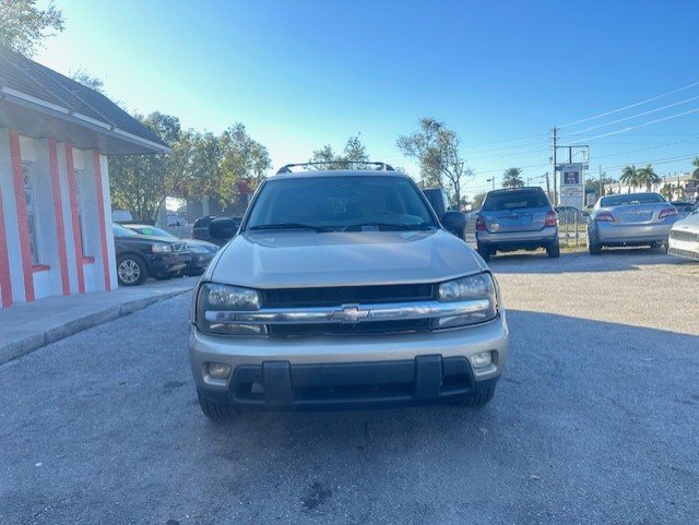 2004 Chevrolet SLX LS photo