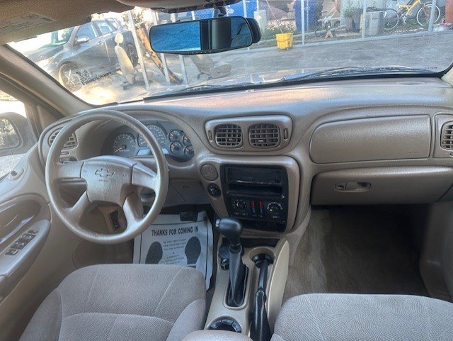 2004 Chevrolet SLX LS photo