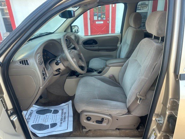 2004 Chevrolet SLX LS photo