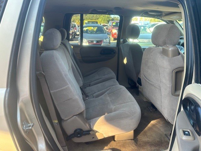 2004 Chevrolet SLX LS photo