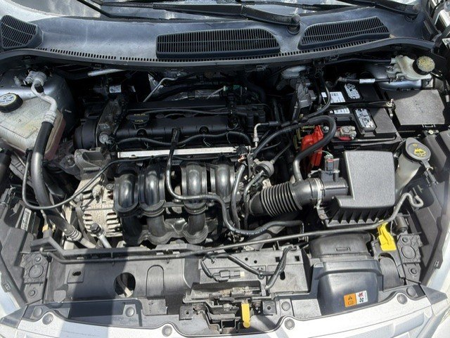 2013 Ford Fiesta - $5,888