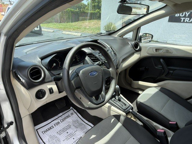 2013 Ford Fiesta - $5,888