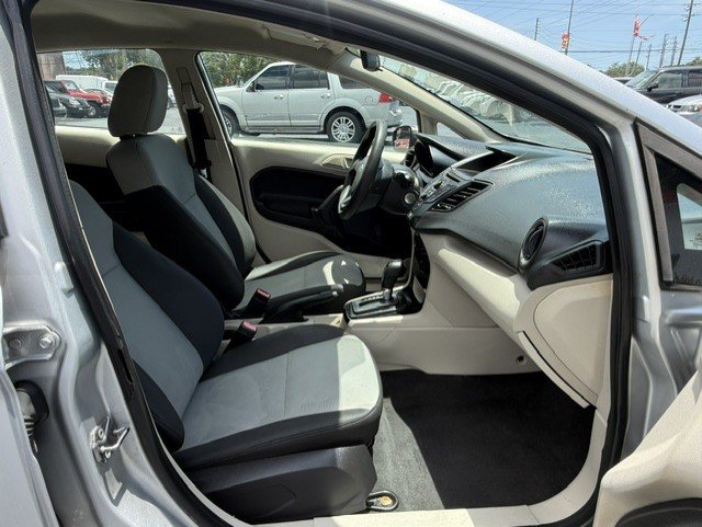 2013 Ford Fiesta - $5,888