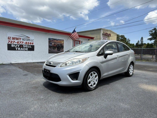 2013 Ford Fiesta - $5,888