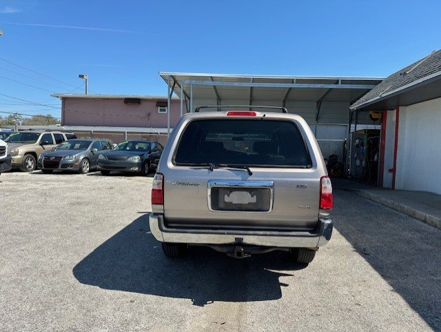 2002 Toyota 4Runner SR5 photo