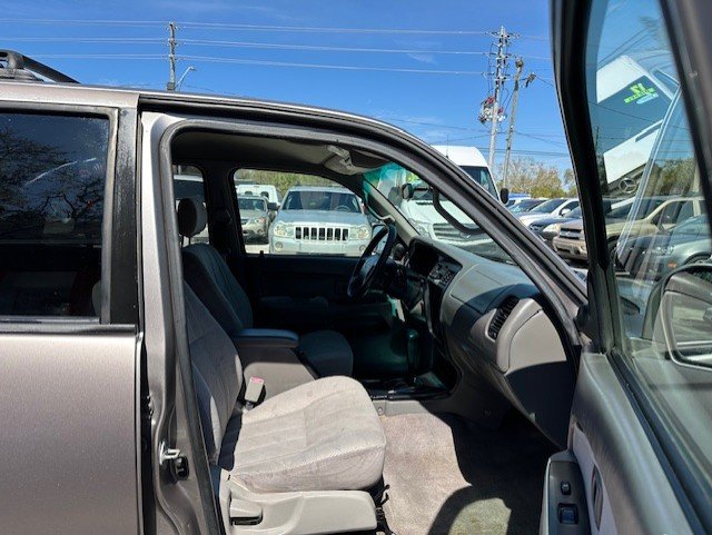 2002 Toyota 4Runner SR5 photo