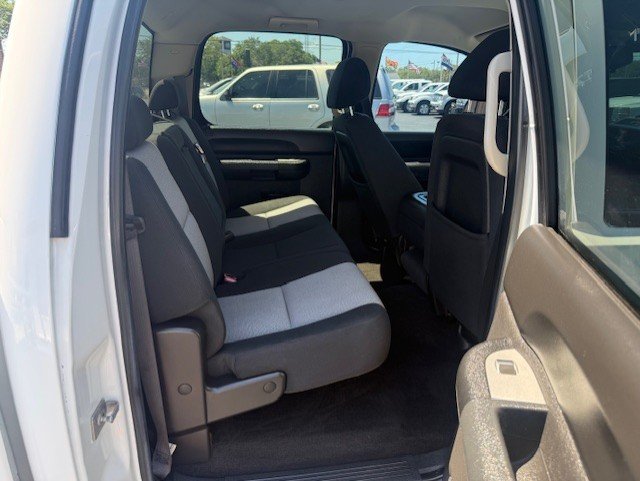 2009 GMC Sierra - $10,888