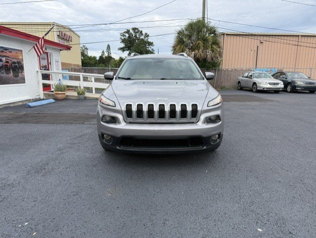 2016 Jeep Cherokee - $5,888