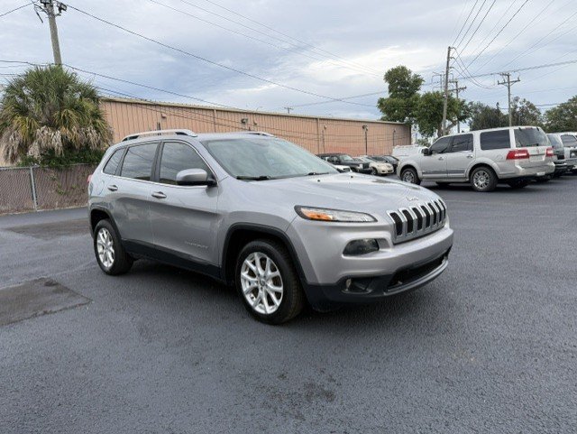 2016 Jeep Cherokee - $5,888