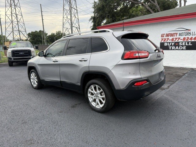 2016 Jeep Cherokee - $5,888