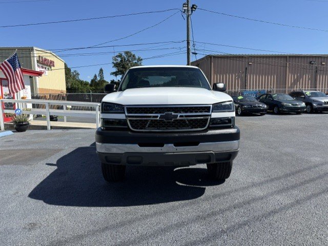 2005 Chevrolet Silverado - $9,888