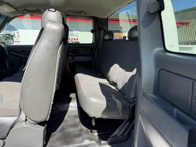 2005 Chevrolet Silverado - $9,888