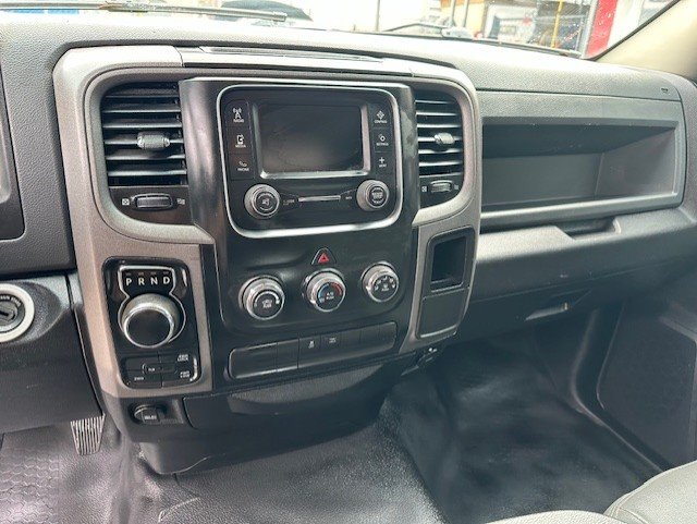 2016 RAM 1500 Tradesman photo