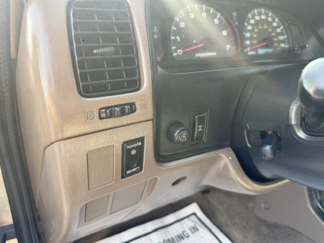 2001 Toyota 4Runner - $11,888