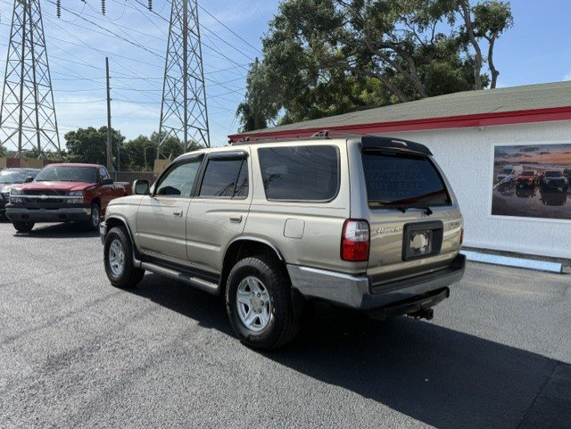 2001 Toyota 4Runner - $11,888