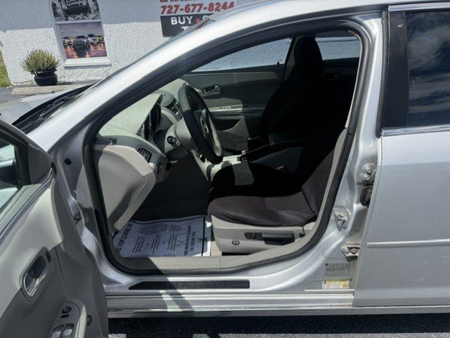 2012 Chevrolet Malibu - $2,888