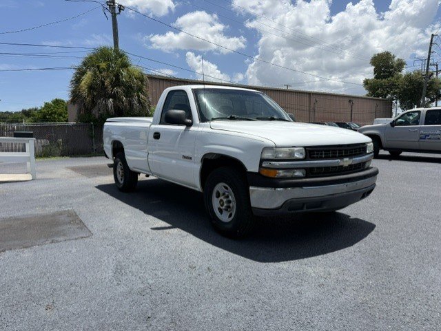 2000 Chevrolet Silverado - $4,888