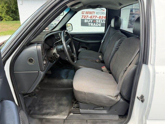 2000 Chevrolet Silverado - $4,888