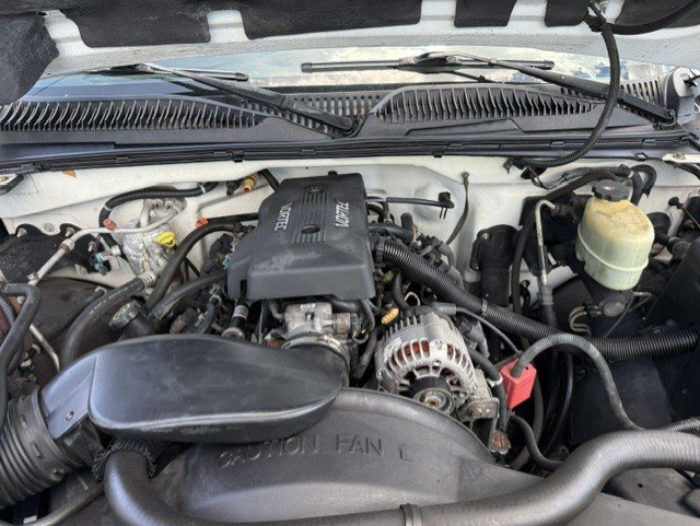 2000 Chevrolet Silverado - $4,888