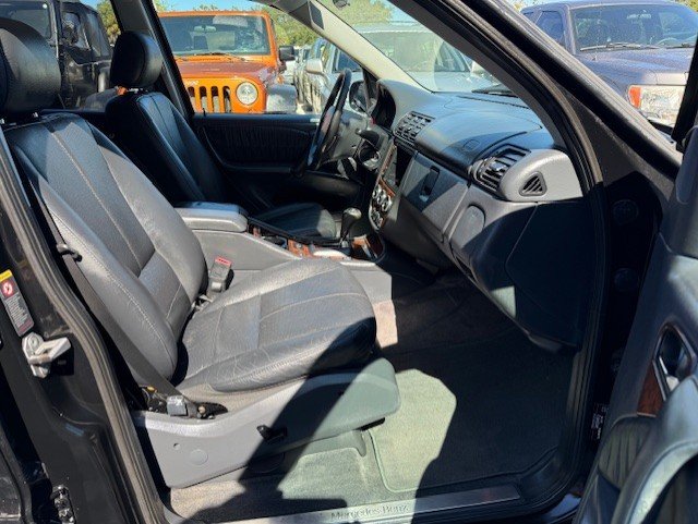 2003 Mercedes-Benz M-Class - $2,888