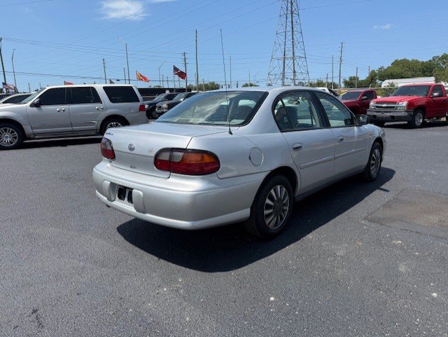 2002 Chevrolet Malibu - $3,500